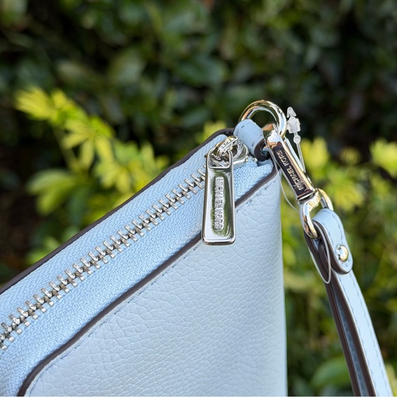 Michael Kors Jet Set Travel LG Continental Wallet  Wristlet Pale Ocean - Picture 10 of 14